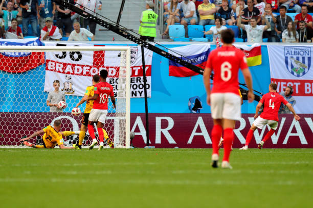 并通过边路 并通过边路