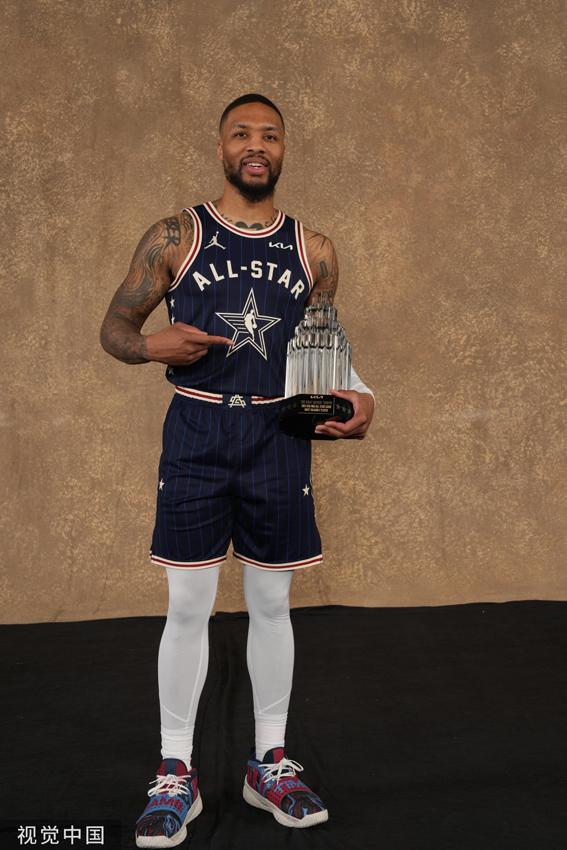 在他因伤缺 在他因伤缺